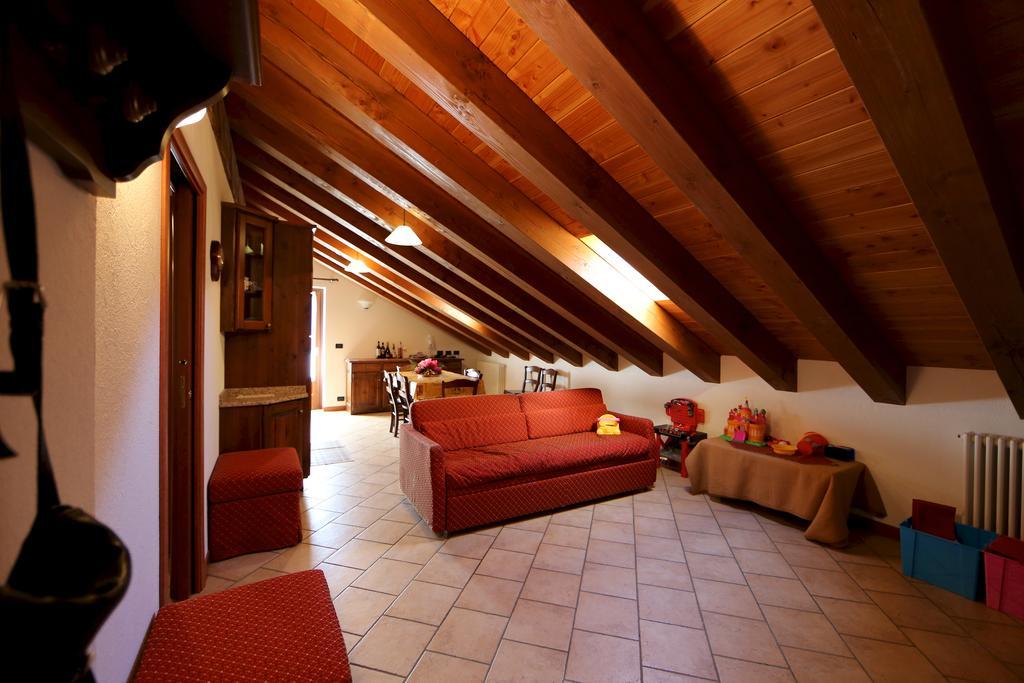 Valley Vacanze Brusson Δωμάτιο φωτογραφία