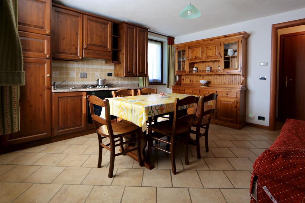 Valley Vacanze Brusson Δωμάτιο φωτογραφία